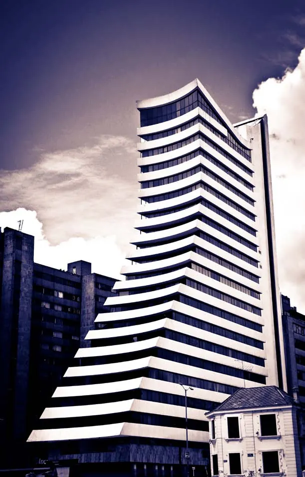 Torre Aseguradora del Valle en Bogotá
