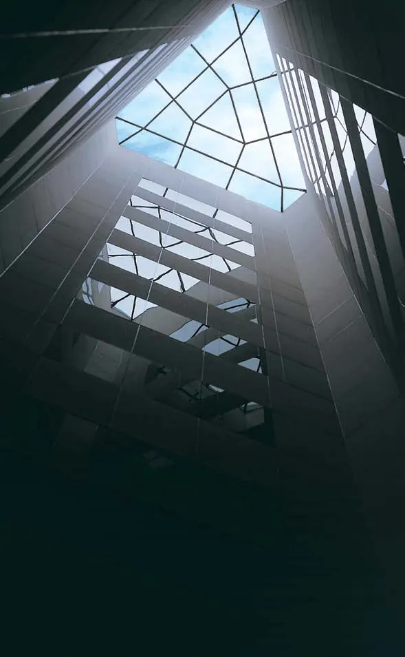 Interior del Centro Empresarial Corporativo en Bogotá