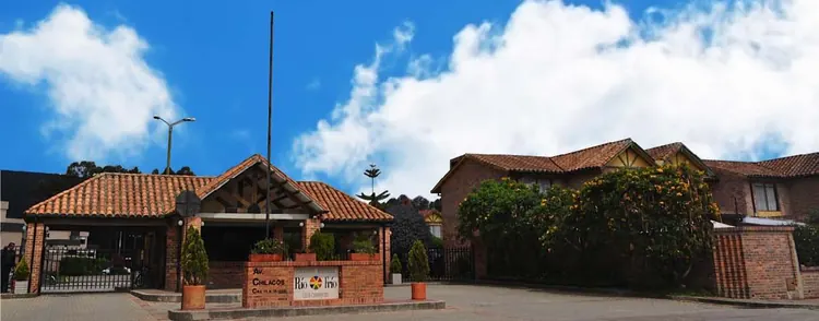 Portería del Río Frío Club Campestre
