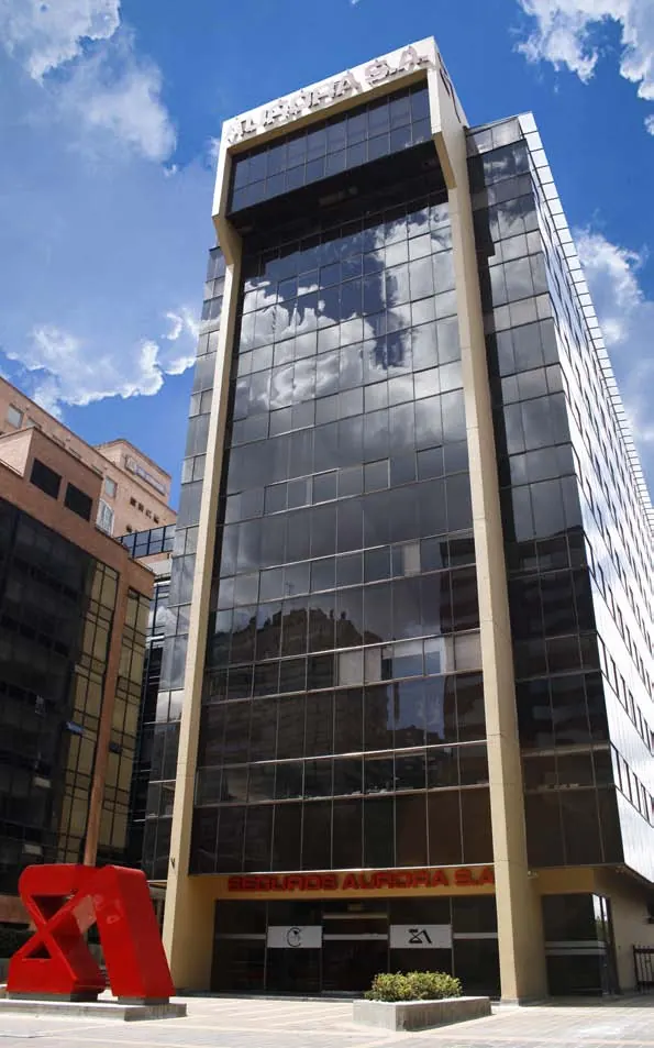 Edificio Seguros Aurora en Bogotá